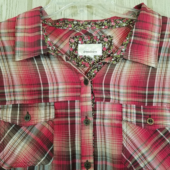 Dressbarn - Plaid Top - Picture 2 of 6